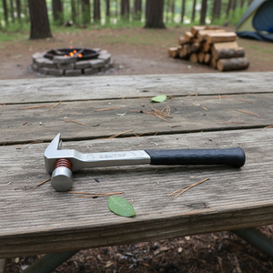 Martillo Ergonómico de 16 oz con Resorte de Zinc y Absorción de Impactos, con Ranuras Magnéticas para Clavos - Product Image 1