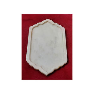 Grand grossiste indien antique fait à la main en marbre simple hexanol forme plaque pour servir les fruits et garder les fruits au sec décor - Product Image 1