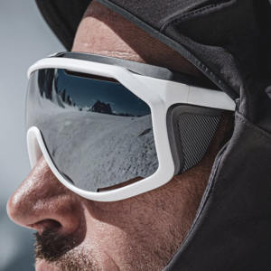 مصمم مخصص موضة جديدة مستقطبة من المصنعين إطار معدني مقاوم للكسر للرجال والنساء جولة مع نظارات شمسية رياضية جانبية - Product Image 1