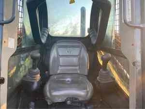 Chargeuse sur pneus Case SV280B - Mini chargeuse sur chenilles à vendre - Product Image 2