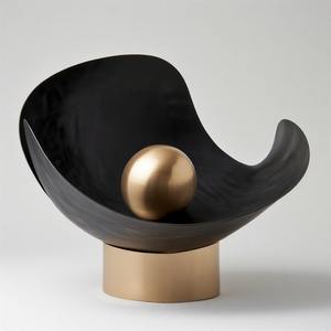 EmperorTouch Cuenco artesanal hecho a mano Imperial Goldleaf Grabado Comedor de lujo Regal Elan Soporte de presentación culinaria Aluminio - Product Image 4