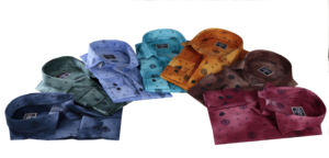 En el interior del coche, la parte trasera es de 100% cm - Product Image 3