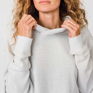 Sweat à capuche en tricot double pour femmes-Chaud et confortable, parfait pour les aventures en plein air et les vêtements décontractés de tous les jours - Product Image 3