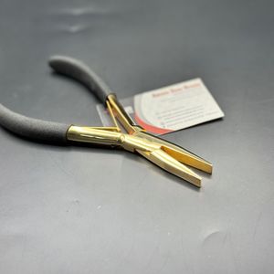 Alicates para extensiones de cabello de acero inoxidable de alta resistencia, diseño ligero chapado en oro de unión perfecta para uso en Salón al mejor precio - Product Image 1