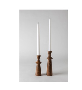 Portavelas rústico de madera hecho a mano, perfecto para encantadores espacios vintage o centros de mesa de boda con atractivo de granja - Product Image 1