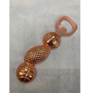 Ouvre-bouteille en métal au design fait à la main en laiton AK en or et nickel fini Ouvre-bouteille unique pour accents de bar/vaisselle - Product Image 3