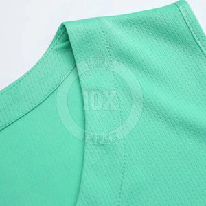 Uniformes performants de basket-ball comportant le polyester respirable pour les uniformes ultimes de basket-ball de confort - Product Image 4