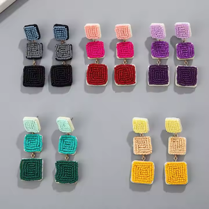 Pendientes de Botón para Mujer, Clásicos, Cuadrados, Geométricos, Multicolores, Bordados, con Cuentas de Semillas Trenzadas, para Fiestas - Product Image 6