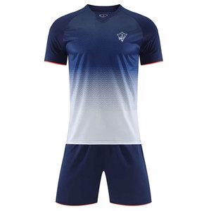 Uniformes de Fútbol Personalizados al Por Mayor Disponibles en Varios Tamaños, Colores y Estilos Diseñados para Escuelas, Clubes y Equipos - Product Image 1