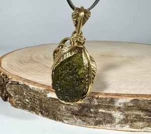 14K Yellow Gold-Plated 925 Sterling <b>Silver</b> Exclusive Jewelry for Women Unique Leaf Design Raw Moldavite Color Change Natural - Product Image 3