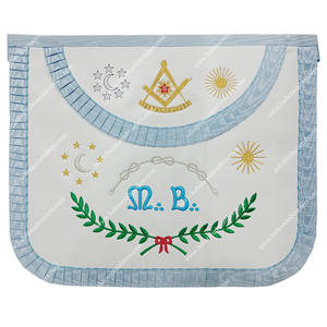 ผ้ากันเปื้อนเจ้าชายเสาเข็มฝรั่งเศสแบบดั้งเดิม - Product Image 1