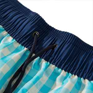 Shorts de Playa para Hombre de Calidad Superior, Suaves al Tacto, Antiarrugas, Elásticos, Lavables, con Diseño y Logotipo Personalizados - Product Image 3