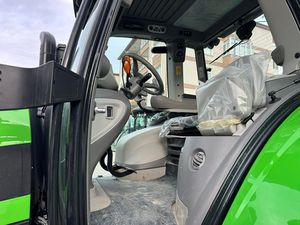 Tractor de Ruedas Deutz-Fahr 6165 TTV 4WD con Motor Massey de 70 CV, Massey Ferguson de 90 CV, Tractor de Jardín de Combustible Diésel de 20 CV de Potencia Nominal - Product Image 4