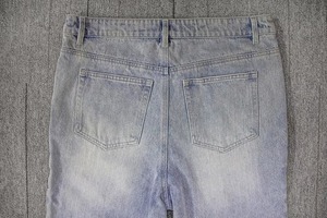 กางเกงยีนส์ขาตรงสีฟ้าอ่อนปักลายดอกไม้สำหรับผู้ชายและผู้หญิงสั่งสีได้ตามต้องการ - Product Image 4