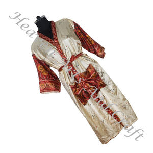 KL016 วินเทจผ้าไหมส่าหรีแขนยาววินเทจส่าหรีกิโมโนยาวBoho Dressing Gownวินเทจกิโมโนยาวชุดเพื่อนเจ้าสาวคริสต์มาส - Product Image 6