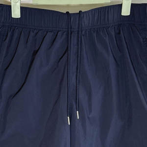 กางเกงขาสั้นลำลองผู้ชายทรงหลวมใส่สบายสำหรับฤดูร้อน ผ้าฝ้าย 100% แห้งเร็ว ระบายอากาศได้ดี เหมาะสำหรับวิ่ง ออกกำลังกาย และเล่นกีฬา - Product Image 2