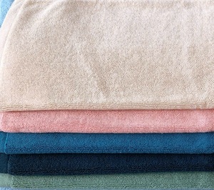 Ensemble de serviettes de bain familiales super absorbantes et respectueuses de la peau à séchage rapide - Product Image 3