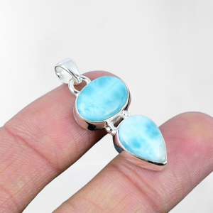 Colgante de Plata de Ley 925 perfecto Larimar Spinner diseño de piedras preciosas colgante de joyería Larimar para niñas con joyería estampada 925 - Product Image 1