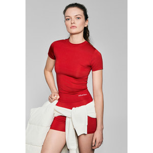 Urban Beat FLEXORA Camiseta deportiva ajustada con detalle estampado y cuello redondo para mujer - Product Image 3