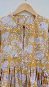 Robe d'été décontractée à imprimé floral Robe midi à col profond et à enfiler Silhouette ample Taille naturelle Mini robe à longueur de plancher - Product Image 4