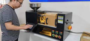 Hàng loạt nhỏ sản phẩm nhựa đúc khuôn ngang mini máy tính để bàn máy ép phun - Product Image 6