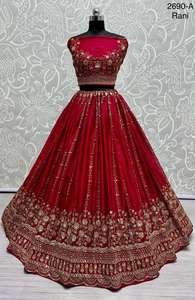 Vêtements de mariage de créateur de qualité supérieure Mousseline de soie satinée lourde à la mode avec broderie Lehenga Choli Lehenga Choli - Product Image 2