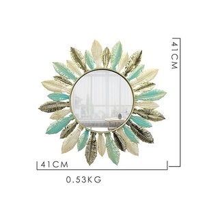 Hermoso espejo de pared de hojas en relieve con diseños únicos para regalar boda Bar Mitzvah y decoración de Pascua - Product Image 5