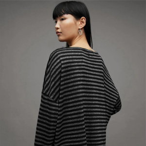 Pull tricoté rayé oversize pour femme, col rond, épaules tombantes, manches longues, coupe ample, anti-boulochage, longueur intégrale, 100 % acrylique - Product Image 5