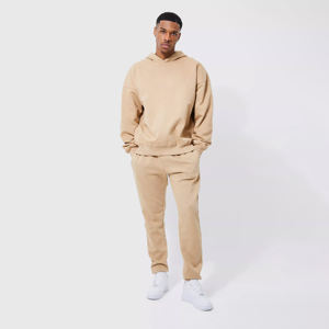 Chándal de hombre de nuevo diseño, ropa deportiva transpirable de alta calidad con impresión de logotipo personalizado al por mayor - Product Image 1