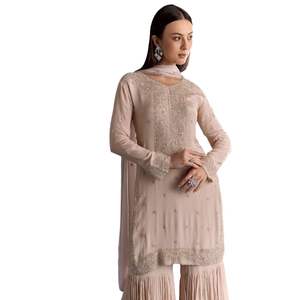 Juego de Chinon Kurta gris claro con trabajo de Moti y Cutdana para recepción festiva de fiesta de boda y celebraciones culturales personalizadas - Product Image 5