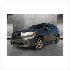 Vente Toyotai Highlander bien entretenu faible kilométrage SUV fiable idéal pour les longs trajets et les voyages sur la route - Product Image 5