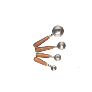 Juego de tazas y cucharas medidoras de latón con mango de silicona antideslizante pulido dorado para pieza de diseño - Product Image 6