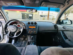 Nissan Altima LHD Usado del 2010 - Product Image 2