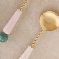 Ensemble de cuillères et fourchettes à salade en laiton au design unique Poignées en résine rose et verte Outils de service écologiques pour les fêtes, les cadeaux et les repas