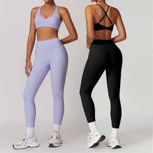 Conjunto de Yoga para mujer, camiseta sin mangas y mallas, conjunto de entrenamiento de dos piezas, ropa de gimnasio personalizada, ropa deportiva OEM para mujer - Product Image 1