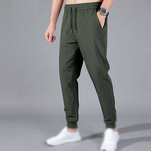 Pantalon en nylon pour homme Pantalon de survêtement coupe-vent à boutons latéraux pour homme Costume coupe-vent en nylon imprimé par sublimation Design personnalisé - Product Image 2