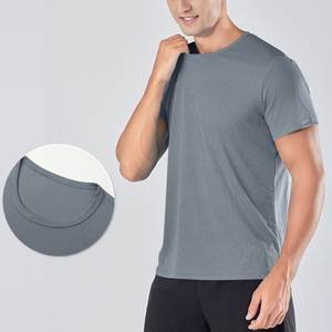 T-shirt de sport à séchage rapide pour hommes, couche de base athlétique à haute élasticité et respirante pour la course à la gym en plein air - Product Image 5