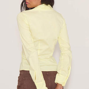 Camisas de trabajo de manga larga para mujer con diseño de logotipo personalizado Material transpirable adecuado para uniformes industriales y de personal - Product Image 5