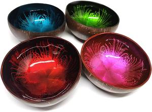 Bol décoratif en bois design avec finition colorée Plateau de centre de table artisanal Accent de table artistique pour la décoration de la maison ou du bureau - Product Image 6