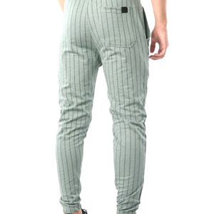 กางเกงจ็อกเกอร์ผู้ชายทรงหลวมแบบลำลอง ผ้าโพลีเอสเตอร์ 100% ไม่เป็นขุย เหมาะสำหรับวิ่ง ออกกำลังกาย กิจกรรมกลางแจ้ง ผ่านการซักแล้ว - Product Image 5