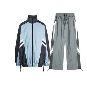 Ensemble de survêtement personnalisé OEM pour homme, écologique, léger, respirant, coupe-vent, à capuche, décontracté, sportswear, veste et pantalon, quatre directions - Product Image 1