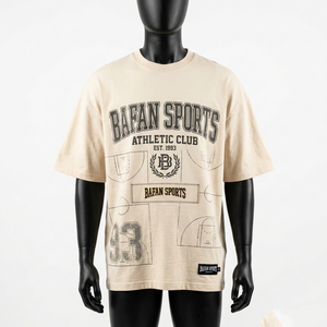 Camiseta holgada oversize para hombre, 200 GSM, algodón jersey grueso, color arena beige grisáceo, estampado gráfico descolorido, logotipo personalizado. - Product Image 3