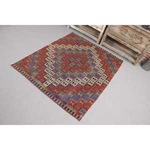 Tapis turc à accents ethniques, tapis vintage 4,8x3,9 pieds, tapis en laine rayé rouge - Product Image 1