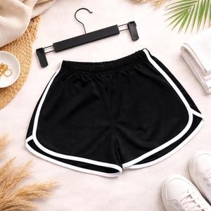 Shorts de course et de fitness pour hommes, respirants, à séchage rapide, imprimés numériquement motif léopard, multicolores et personnalisables, style streetwear - Product Image 2