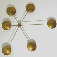 Lustre moderne style Kalmar, suspension étoile à six bras, dôme araignée, en laiton italien, montage encastré, design mi-siècle, pour maison et bureau