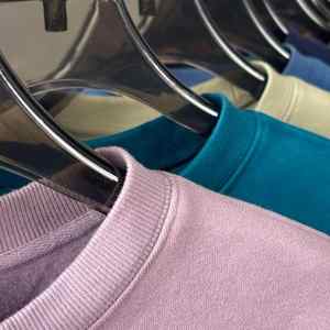 Sudadera con capucha Timeless Perfecta para capas - Product Image 2