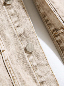 แจ็คเก็ตยีนส์ผู้หญิงคุณภาพสูง ผลิตในปากีสถาน สำหรับฤดูใบไม้ร่วงและฤดูหนาว ผ้าถัก ผ้าฝ้ายฟอก ปิดกระดุม สไตล์วินเทจ รับผลิตแบบ OEM - Product Image 6