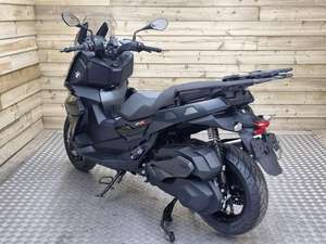 Motocicleta Quality C 400 X 350cc - Product Image 5