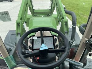 TOP SELLING Fendt 720 Vario Diesel Agricultural Tractor 4WD Wheel Tractor 185HP for Engine Stage V Farm <b>Machinery</b> - Product Image 6