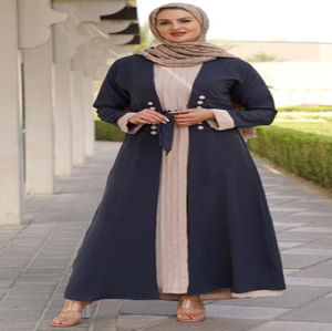 Abaya negra de lujo con bordes florales bordados y forro interior. Disponible a precios de mayoreo. - Product Image 5